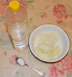 Салат с кальмарами, курицей