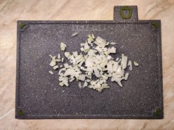 название картинки Салат крабовые палочки с капустой и кукурузой