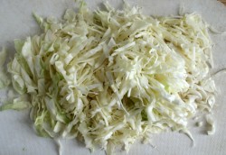 название картинки Салат Капуста с морковью и маслом