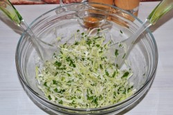 название картинки Салат капуста с уксусом и маслом