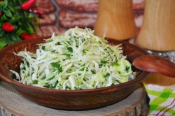 название картинки Салат капуста с уксусом и маслом