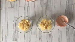 Салат коктейль с сыром