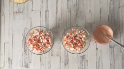 Салат коктейль с сыром