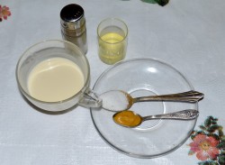 Салат с консервированными шампиньонами и кукурузой