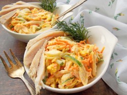 название картинки Салат с копченой курицей и корейской морковью