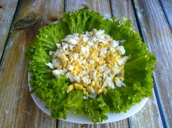 Салат крабовые палочки кукуруза огурец