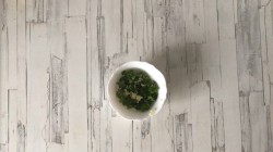 название картинки Салат крабовые палочки сыр чеснок