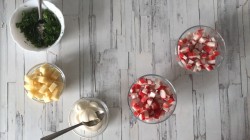 название картинки Салат крабовые палочки сыр чеснок