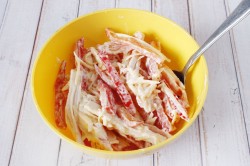 Салат Красное море с крабовыми палочками