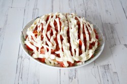 название картинки Салат Красные маки с курицей