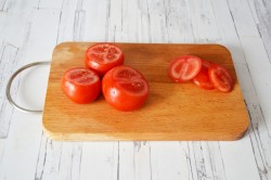 название картинки Салат Красные маки с курицей