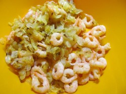 Салат Креветки грибы сыр