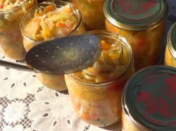 Салат на зиму капуста помидоры огурцы