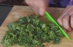 Салат кудрявая капуста кале