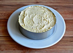 Салат курица с шампиньонами и грецкими орехами