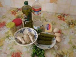 название картинки Салат курица, соленые огурцы, майонез