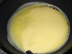 название картинки Салат Курортный с яичными блинами