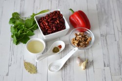 Салат лобио из красной фасоли