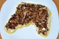 название картинки Новогодний салат Лошадь