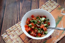 название картинки Салат с рассольным сыром