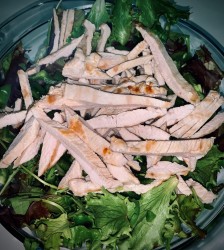 Салат любимый с курицей