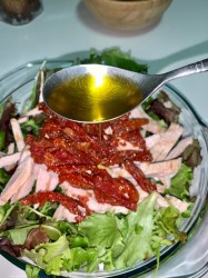 Салат любимый с курицей