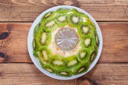 Салат Малахитовый браслет с киви