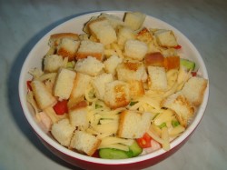 Салат Малибу с копченой курицей