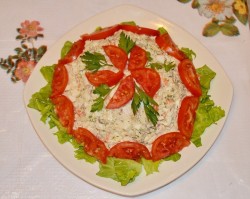 название картинки Салат: маринованные шампиньоны, курица