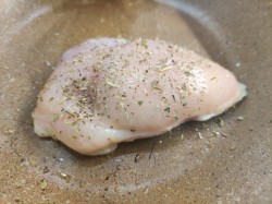 Салат Мексиканский с курицей и болгарским перцем