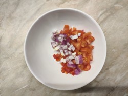 Салат Мексиканский с курицей и болгарским перцем