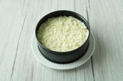 Салат Мимоза с горбушей и сыром