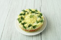 Салат Мимоза с горбушей и сыром