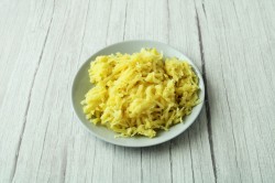 Салат Мимоза с горбушей и сыром