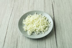 Салат Мимоза с горбушей и сыром