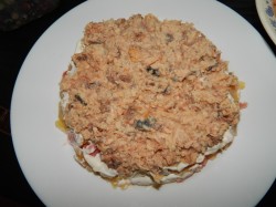 название картинки Салат Мимоза с консервированной горбушей