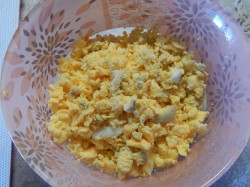 название картинки Салат Мимоза с консервированной горбушей