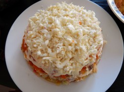 название картинки Салат Мимоза с консервированной горбушей