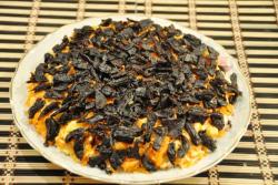 Салат из свеклы с чесноком и сыром Монгольская горка