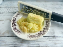 название картинки Салат морковь яблоко сыр