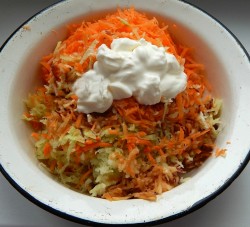 название картинки Салат морковь яблоко сыр