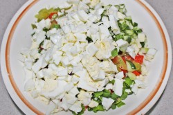 Салат Мозаика с крабовыми палочками