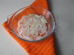 Салат с говядиной сыром яйцами