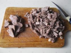 Салат с говядиной сыром яйцами