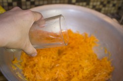 Салат на зиму с рисом и овощами