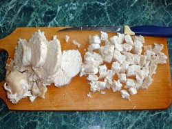 Салат Нежность с огурцами и курицей