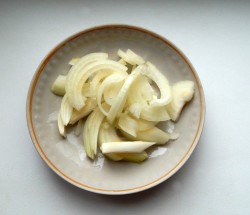 Салат нежный из огурцов на зиму