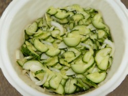 Салат нежный из огурцов на зиму