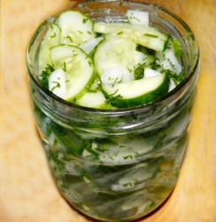 Салат нежный из огурцов на зиму