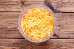 Салат Нежный с курицей и сыром